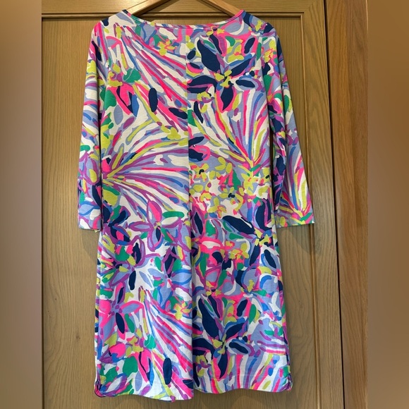 Lilly Pulitzer Colorful Floral Quarter Sleeve Pima Cotton Tee Dress / small - Picture 4 of 10
